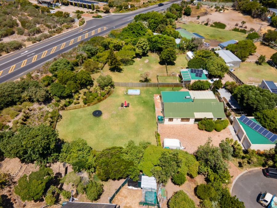 5 Bedroom Property for Sale in Crofters Valley Western Cape